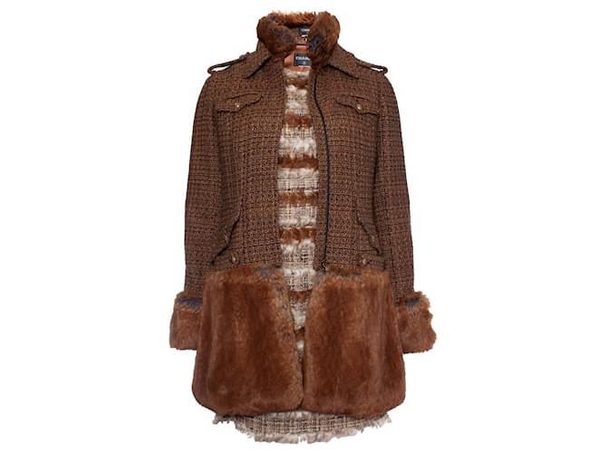 Chanel, manteau et robe en tweed avec imitation fourrure Laine Marron  ref.1004172