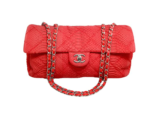 Sac Chanel Corail Python Ultimate Stitch Cuirs exotiques Rouge  ref.1004425