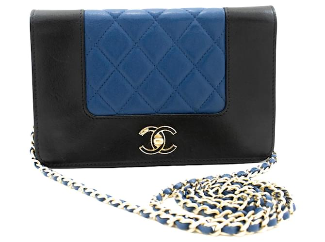 Portafoglio Chanel su catena Blu Pelle  ref.1005162