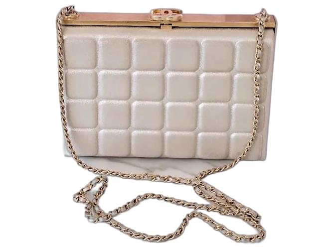 CHANEL COCOON BAG IN LEATHER LIGHT GOLDEN LEATHER Lambskin ref