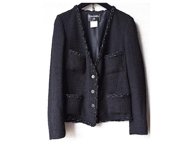 Chanel LA PETITE VESTE NOIRE chaqueta de tweed Negro Lana  ref.1005534