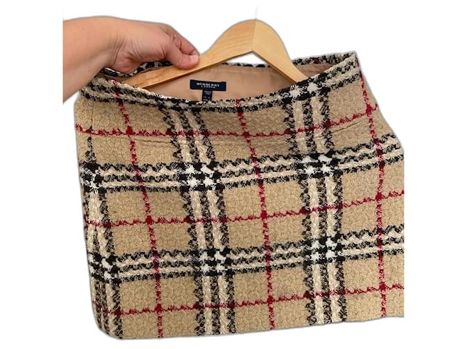 Burberry Skirts Beige Wool  ref.1006722