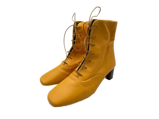 LOEWE  Ankle boots T.EU 37 leather Yellow  ref.1006841