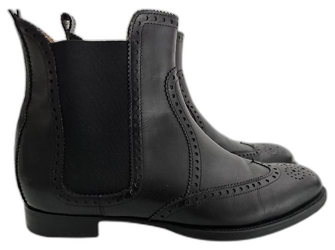 Hermès Brighton Black Leather