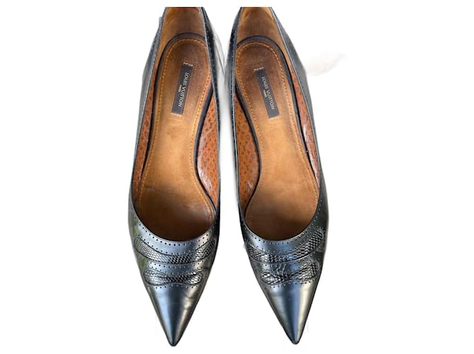 Louis Vuitton flat ballerina Black Leather  ref.970481