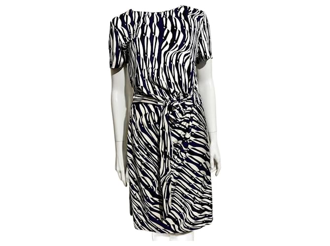 Diane Von Furstenberg DvF Zoe silk mock wrap dress with abstract wave print Multiple colors  ref.972335