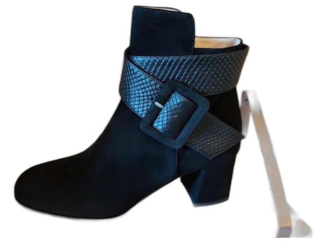 Autre Marque Magnificent Italian ankle boots with round toe "Eliza Di Venezia" Black Deerskin  ref.972347