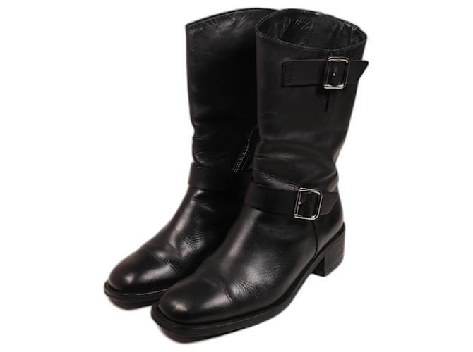 Amazing Chanel Leather Boots Black  ref.972659