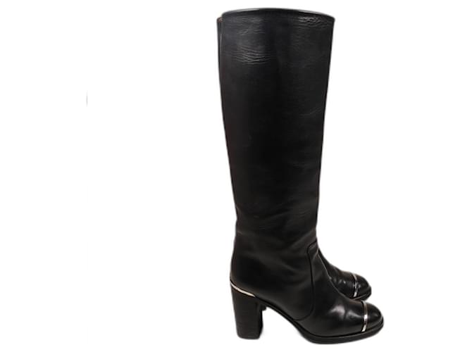 Amazing Chanel Leather Boots Black  ref.972660