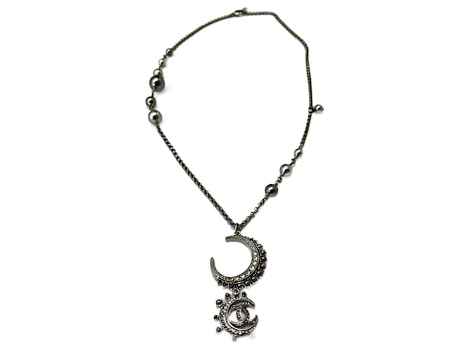 CHANEL moon necklace Silvery Silver  ref.972773
