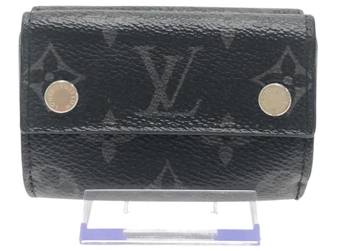 Louis Vuitton Discovery Wallet Monogram Eclipse Canvas Compact