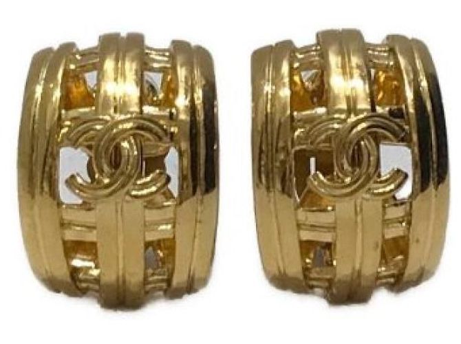 ***Pendientes marca coco CHANEL Dorado