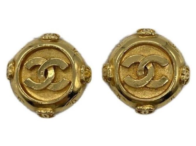 *** Orecchini vintage CHANEL con marchio cocco D'oro