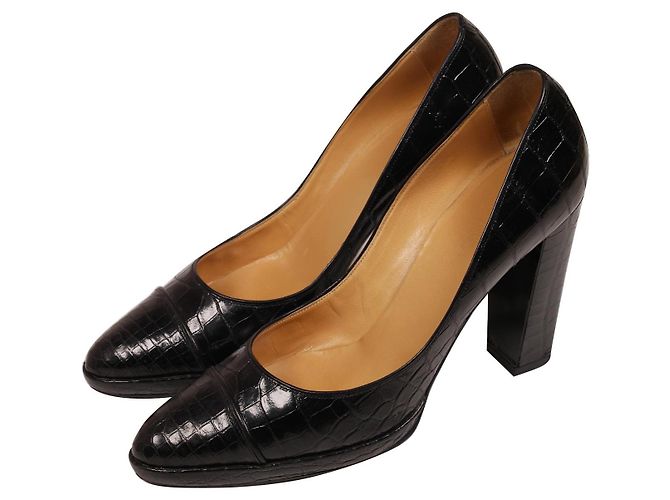 Hermès Amazing Hermes Classic Crocodile Heels Black