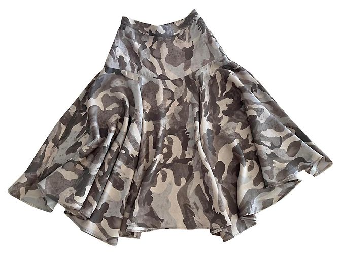 Autre Marque Maßgeschneiderter Vila T-Rock. 36 Tarnstoff Braun Grau Khaki