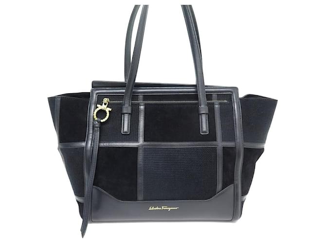 SALVATORE FERRAGAMO AMY PATCHWORK BLACK LEATHER AND SUEDE HAND BAG  ref.976500
