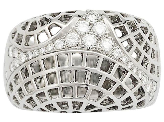 Cartier ring, "New Wave Paris", WHITE GOLD.