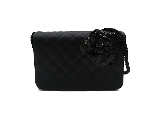 Chanel Black White CC Logo Camellia Quilted Matelasse Extra Large