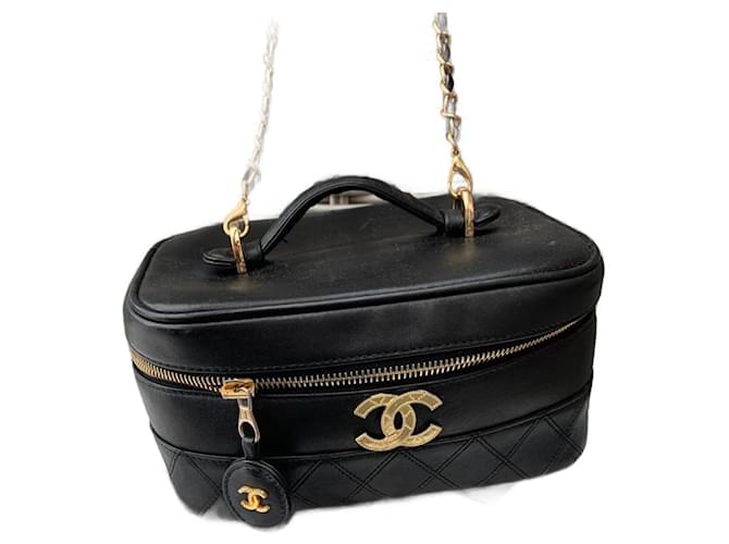 Chanel VANITY CASE Black Leather  ref.981087