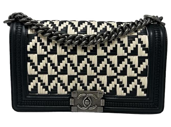 Chanel Boy Flap Quilted Lambskin Ruthenium New Medium Black - US