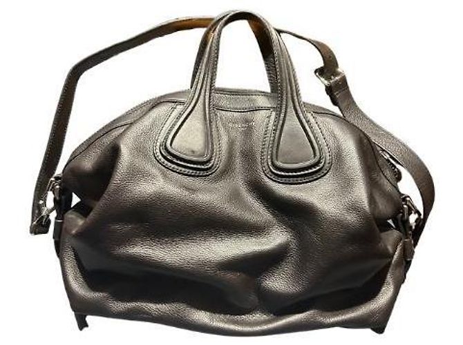 Sac à main Givenchy Nightingale en cuir noir