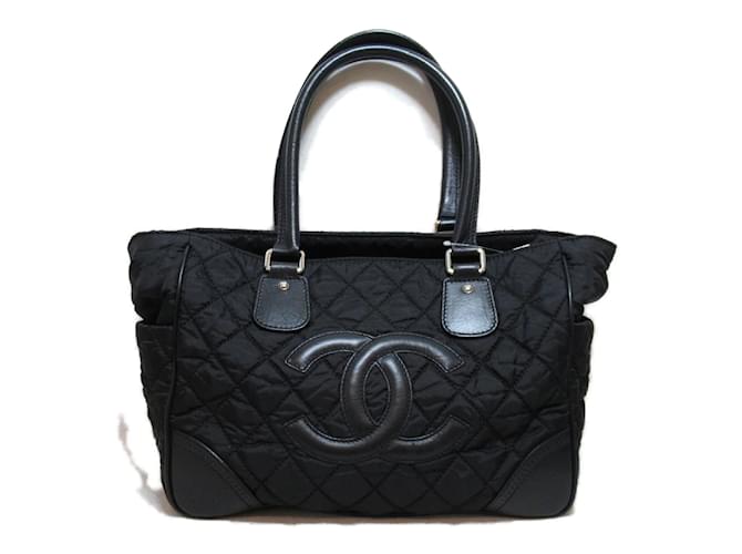 Chanel CC Quilted Nylon Tote Bag Black Cloth ref.982816 - Joli Closet