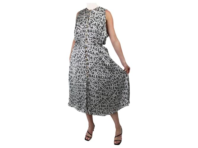 Balenciaga Grey logo print button-up dress with belt - size FR 38 Polyester  ref.983853