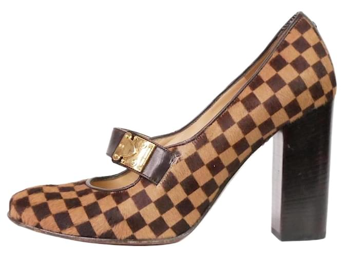 Louis Vuitton Escarpins à carreaux en peau de poney marron - taille EU 36.5  ref.984090