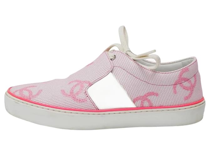 Chanel Pink CC trainers - size EU 37 ref.984297 - Joli Closet
