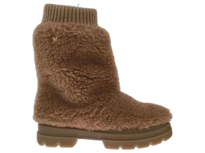 Max Mara Ankle Boots Camel Fur  ref.984361