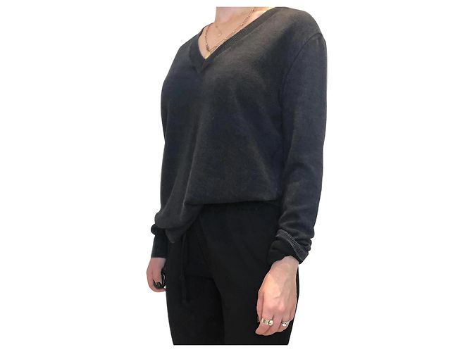 Maison Martin Margiela Verwaschener schwarzer Kaschmirpullover mit V-Ausschnitt – Größe S