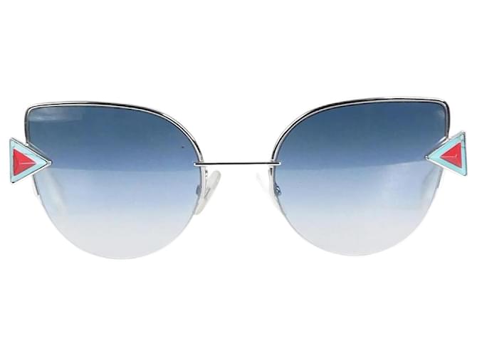 Fendi Silver cat eye blue tinted sunglasses Silvery  ref.985309