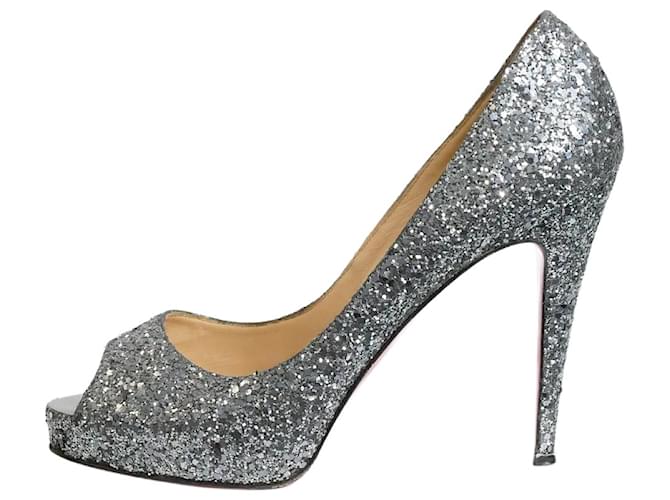 Christian Louboutin Silver sparkly heeled pumps size EU 40.5 Silvery ref.985496 Joli Closet