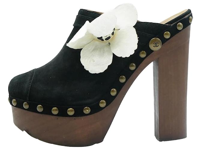 Chanel Black suede clog heels with floral embellishment - size EU