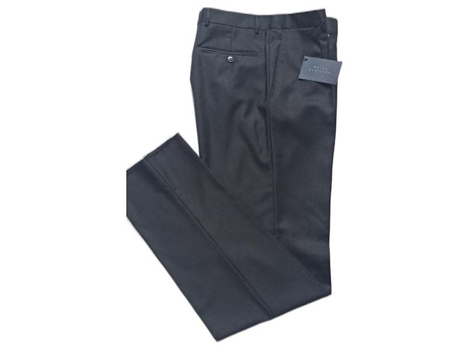 Autre Marque BRIAN HAMILTON Hose aus Wolle Schwarz