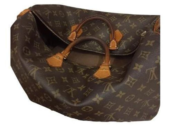 Bolsa Louis Vuitton em couro marrom escuro Castanho escuro
