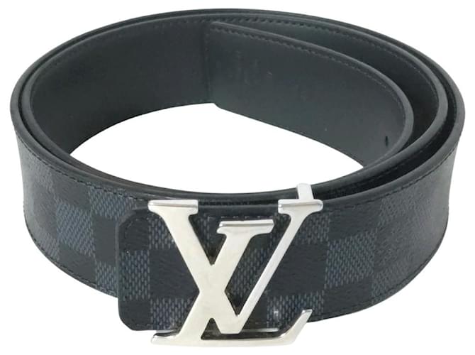 Cintura Louis Vuitton con iniziali LV nera opaca 40MM Nero Grigio