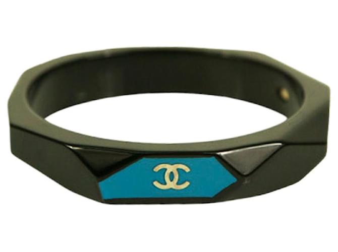 Bracelet jonc CHANEL CC Logo en résine noire avec fond sarcelle manchette géométrique  ref.992042