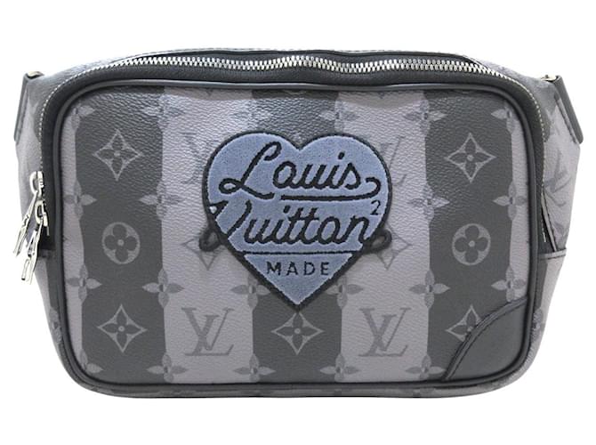 Clutch Bags Louis Vuitton Louis Vuitton Monogram Reverse Lipstick Case Cosmetic Pouch MP2407 Auth 30116a