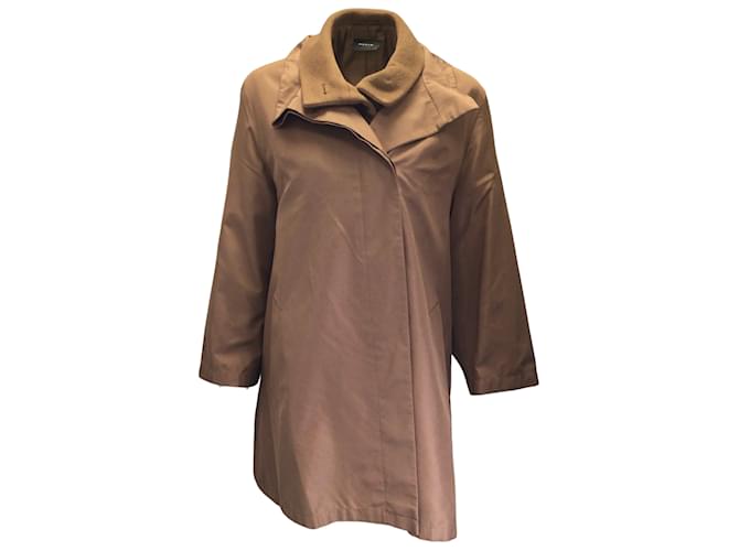 Conjunto de dos piezas de abrigo de angora marrón y abrigo de seda Akris Castaño Lana  ref.993805