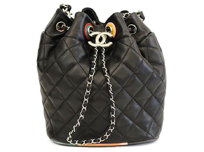 Chanel Handbags Black Leather ref.993842 - Joli Closet