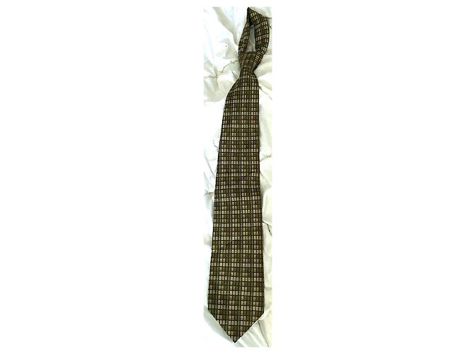 Guy Laroche Paris Vintage Green Geometric Pattern Silk Tie Khaki Light green