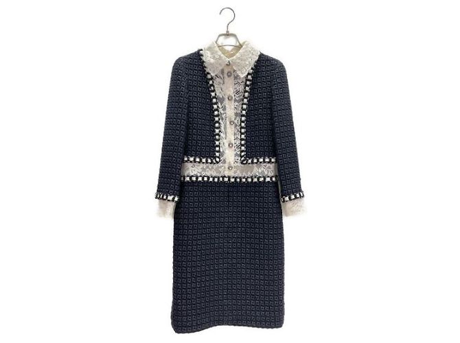 ***Vestido de renda de tweed CHANEL Azul marinho