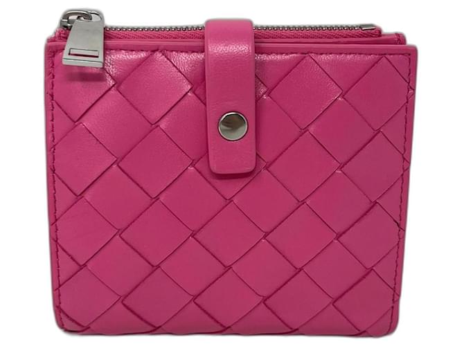 Cartera Bottega Veneta Intrecciato de piel rosa Cuero  ref.995107