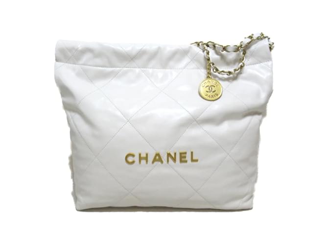 Chanel 22 Chain Hobo Bag White Leather Pony-style calfskin ref.996318 -  Joli Closet