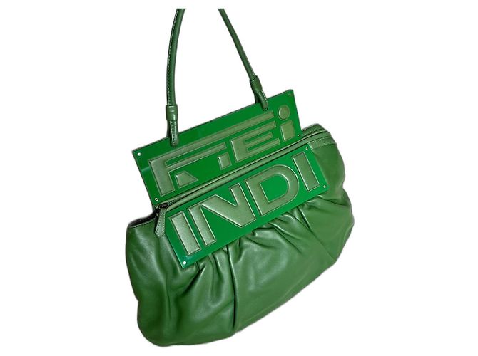 Fendi couro verde para você bolsa conversível