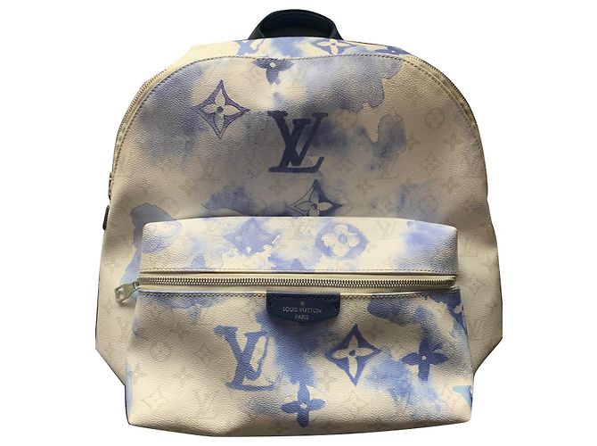 Louis Vuitton Discovery Monogram Blue Watercolor Canvas Backpack White