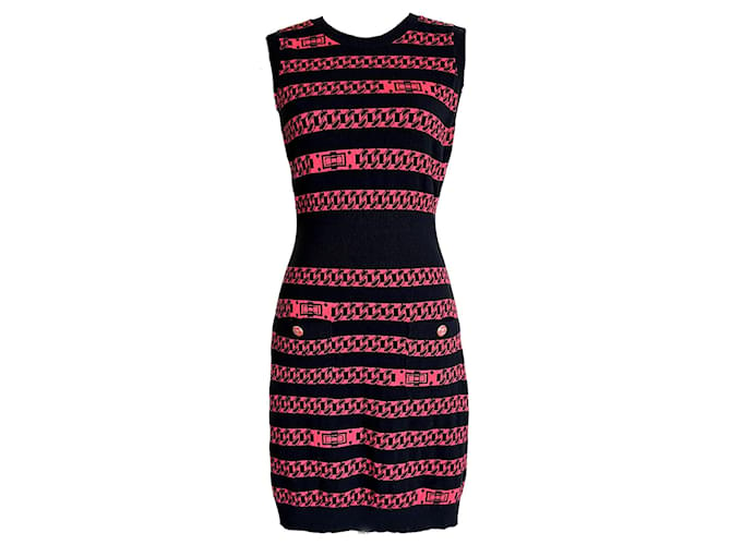 Chanel Novo vestido de caxemira com padrão de corrente de botões CC Preto Casimira  ref.999280