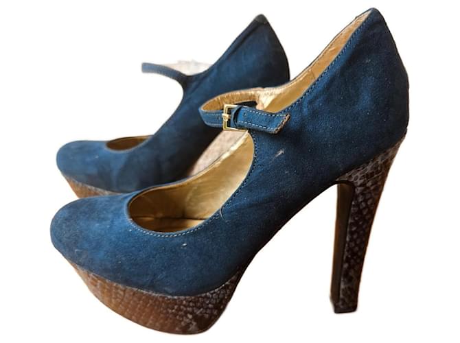 Guess Heels Turquoise Leather  ref.1008000