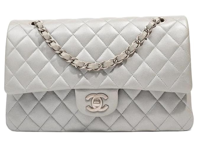 Handbags Chanel Chanel Womens Quilted Lambskin Leather Classic Double Flap Medium